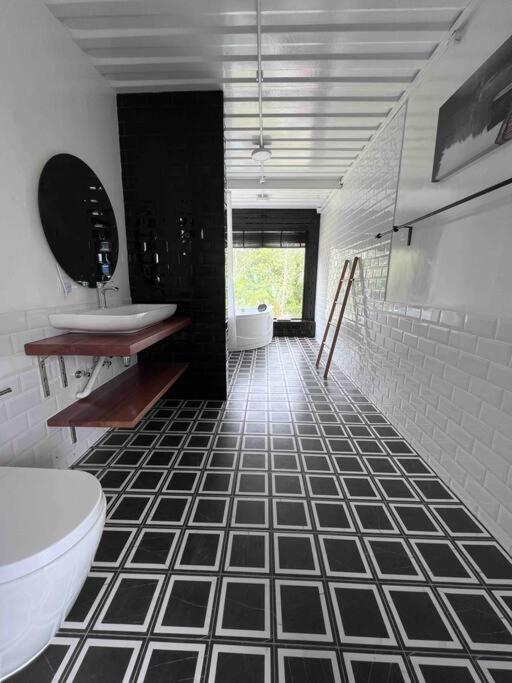 The Black Box - Genting Highland Foot Area Villa